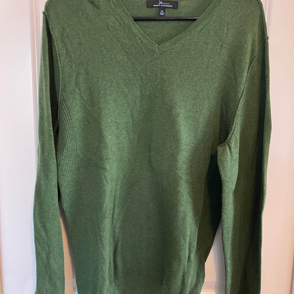 Men's Olive Green V-Neck Sweater